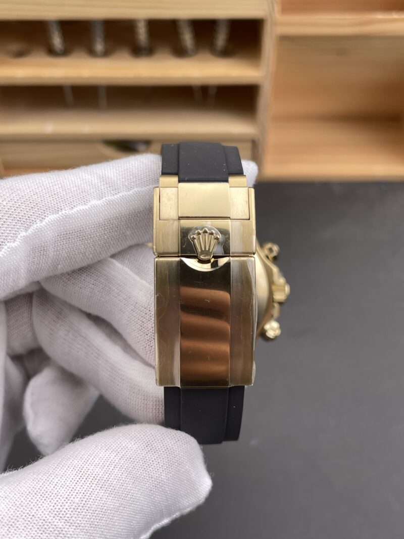 Rolex Daytona Gold Mother-of-Pearl Rubber Rolex Daytona Gold Mother-of-Pearl Rubber