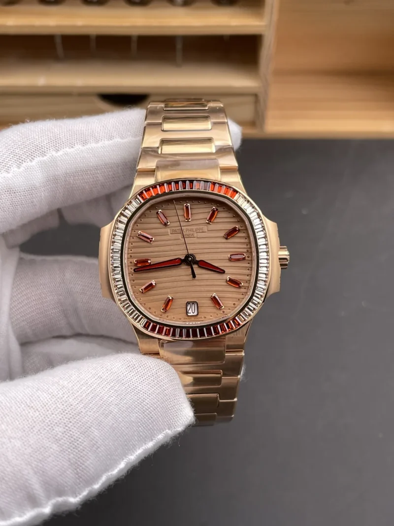 Patek Philippe Nautilus 7118 Rose Gold 35.2mm