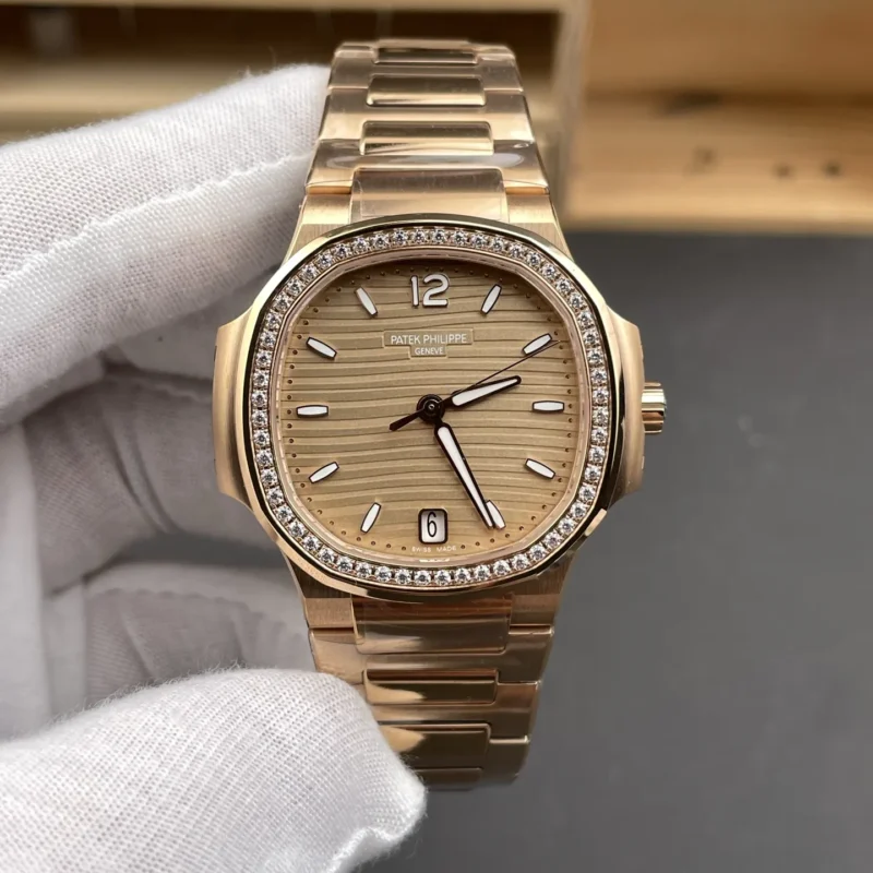 Patek Philippe Nautilus 7118 Rose Gold 35.2mm