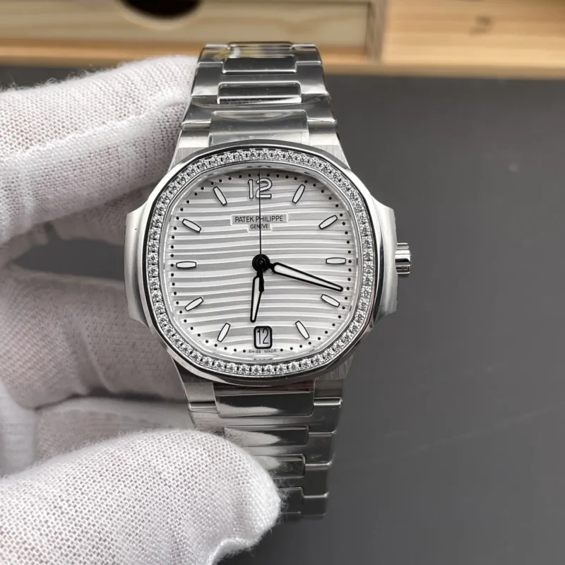 Patek Philippe Nautilus 7118 Diamond Bezel 35.2mm