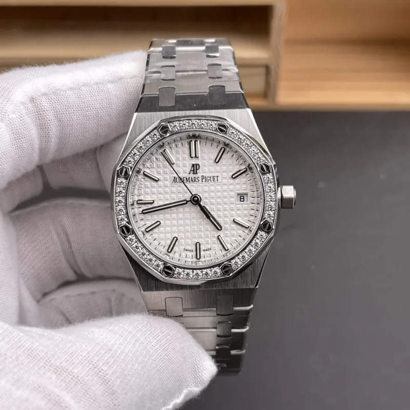 AP Royal Oak 77351 Diamond Bezel 34mm