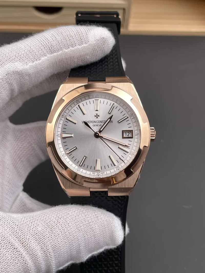 Vacheron Constantin Overseas 4500 White Dial 41mm