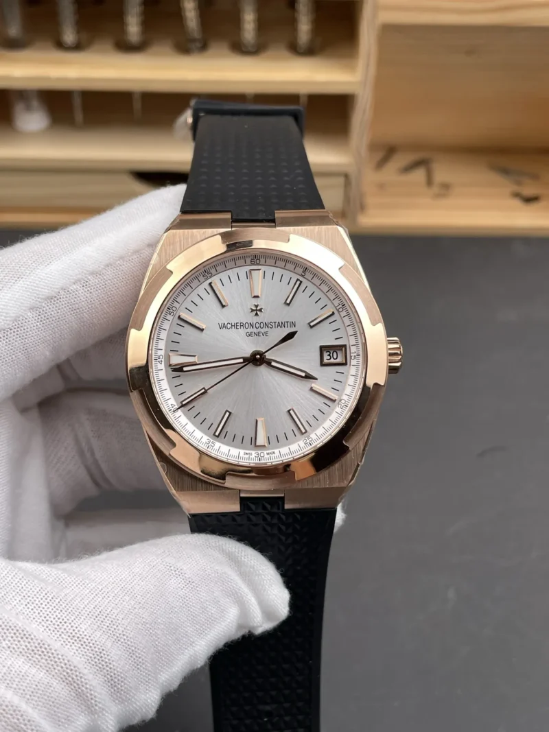 Vacheron Constantin Overseas 4500 Silver Dial 41mm