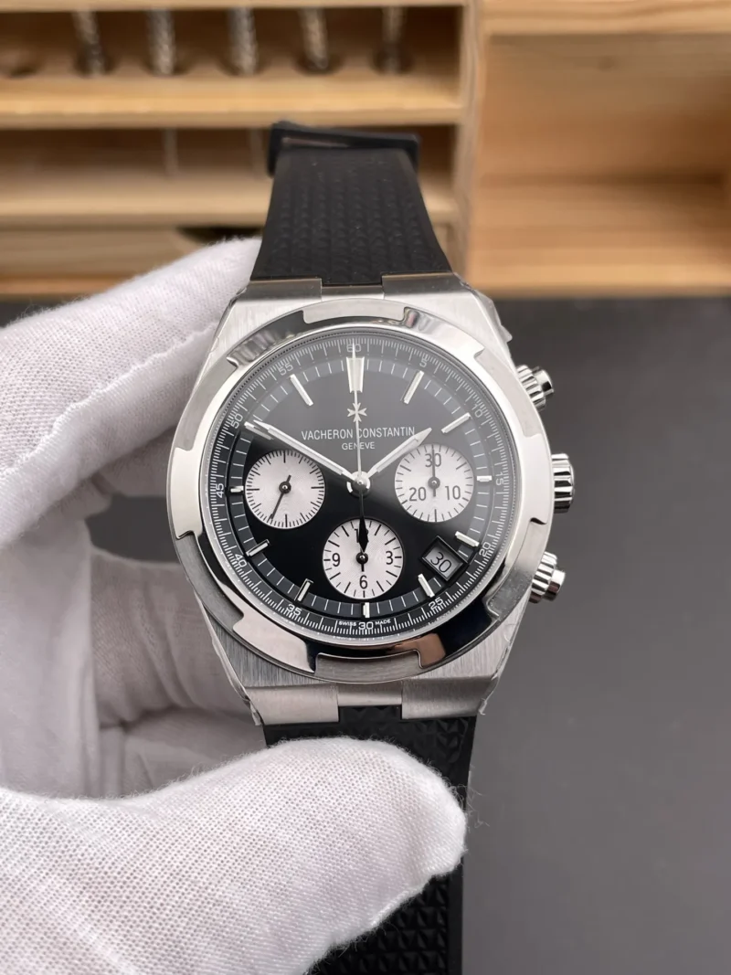 Vacheron Constantin Overseas 5500 Panda 42mm
