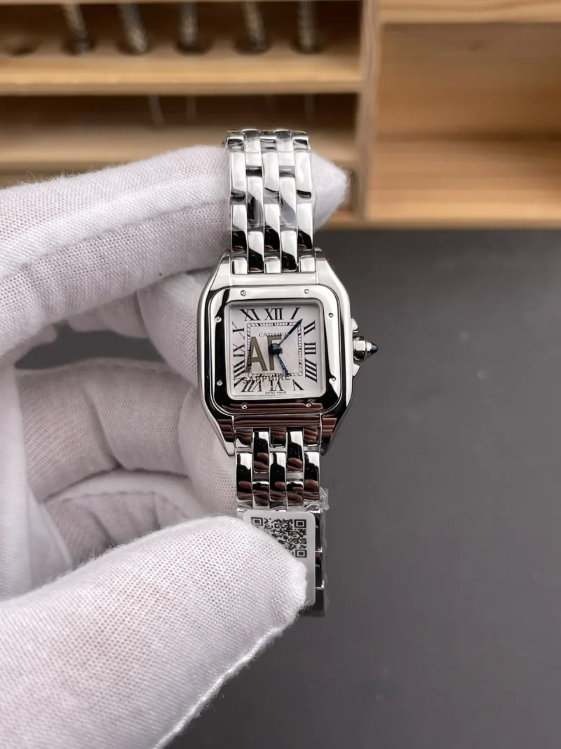 Cartier Panthere White Dial 22x30mm