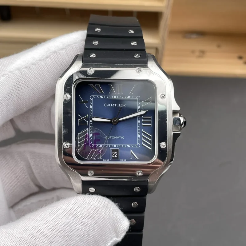 img01_0204_AF_卡地亚_山度士_蓝盘男款_大号_胶带款_39.8mm_9015机芯.webp Cartier Santos Blue Dial 39.8mm