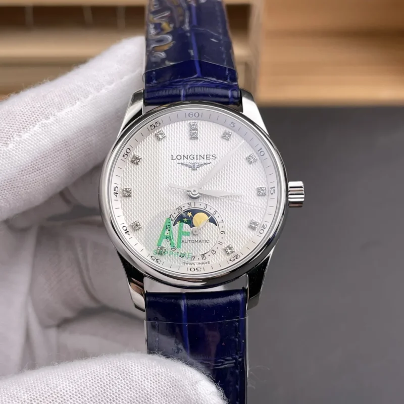 img01_0267_AF_浪琴_名匠_四针月相麦粒面_34mm_2892机芯.webp Longines Master Collection Moon Phase 34mm