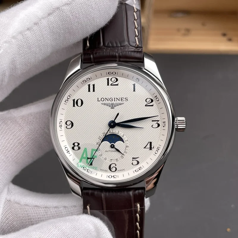 img01_0274_AF_浪琴_名匠_四针月相_皮带款_42mm_2892机芯.webp Longines Master Collection Leather Strap 42mm