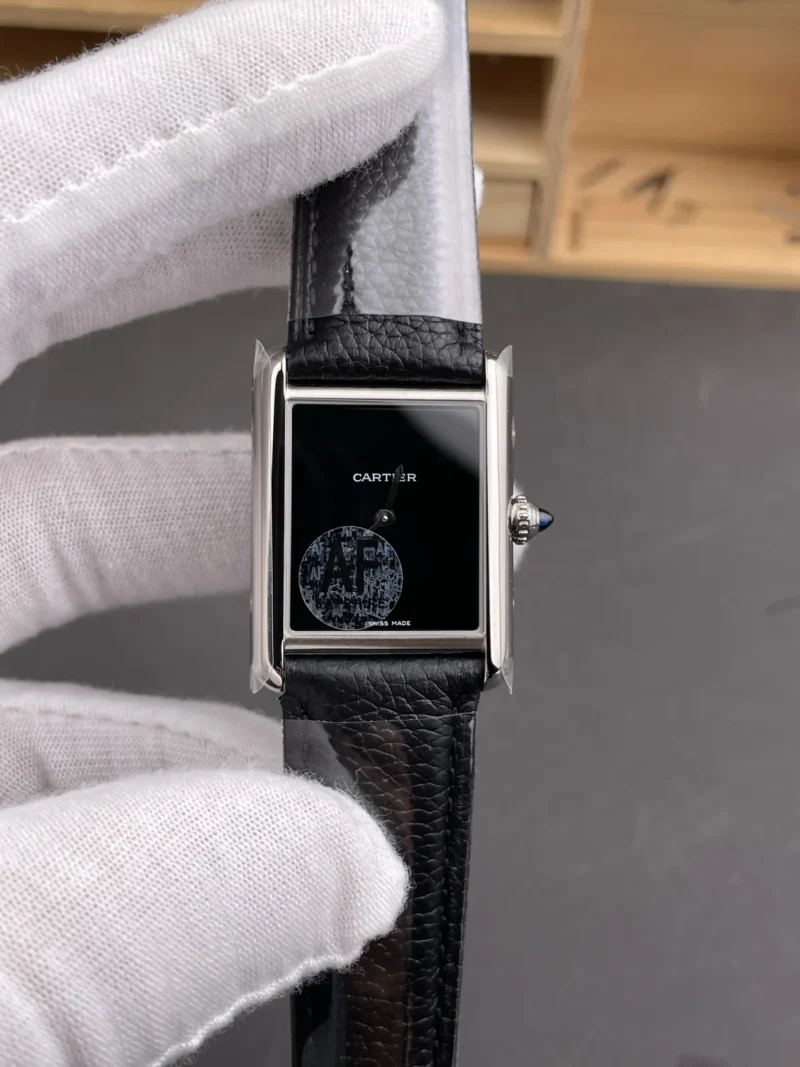 Cartier Tank Black Dial 33.7x25.5mm