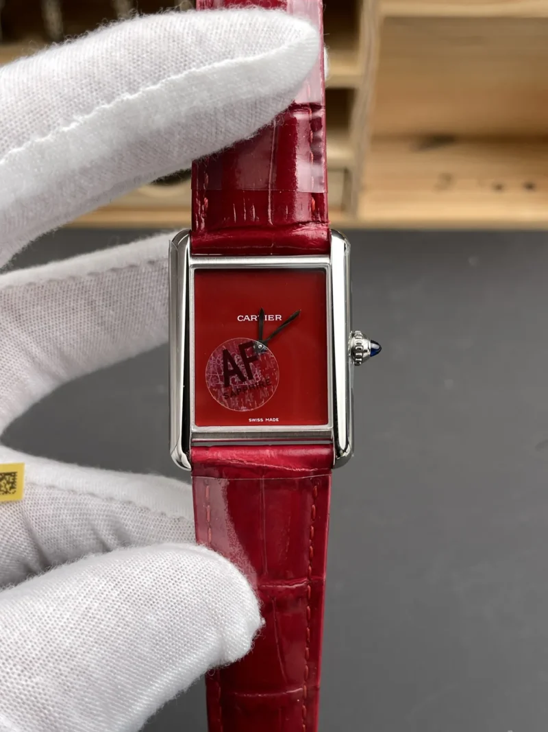 Cartier Tank Red Dial 33.7x25.5mm