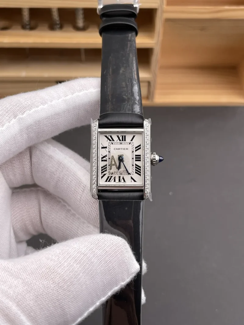 Cartier Tank Diamond Bezel 29.5x22mm