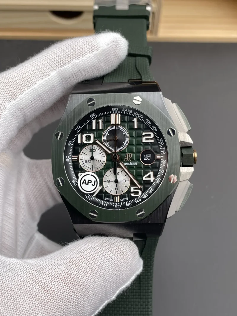 AP Royal Oak 26405 Smoked Green 44mm