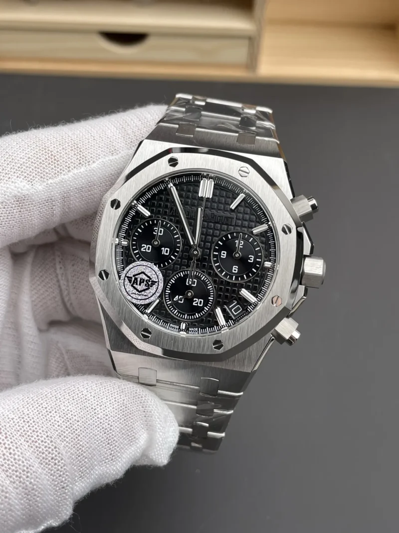 AP Royal Oak 26240 Black Dial 41mm