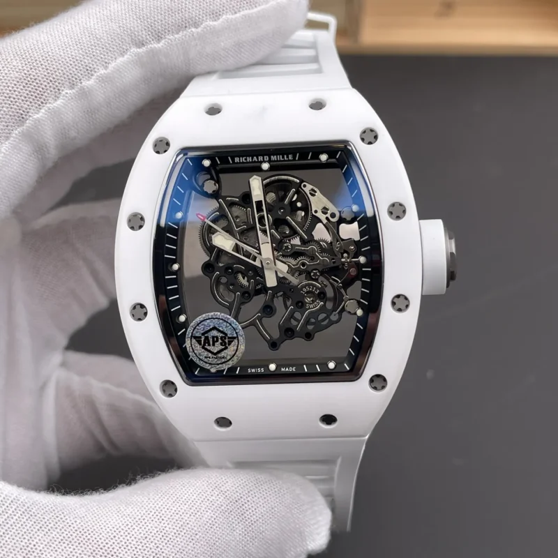 img01_0364_APS_理查米尔_RM055_白陶瓷_49.9x42.7mm_RMUL2机芯.webp Richard Mille RM 055 Ceramic 49.9x42.7mm