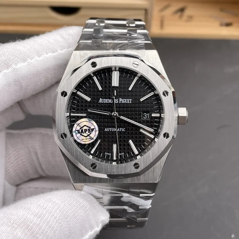 img01_0384_APS_爱彼_皇家橡树_15400_黑盘_41mm_3120机芯.webp AP Royal Oak 15400 Black Dial 41mm