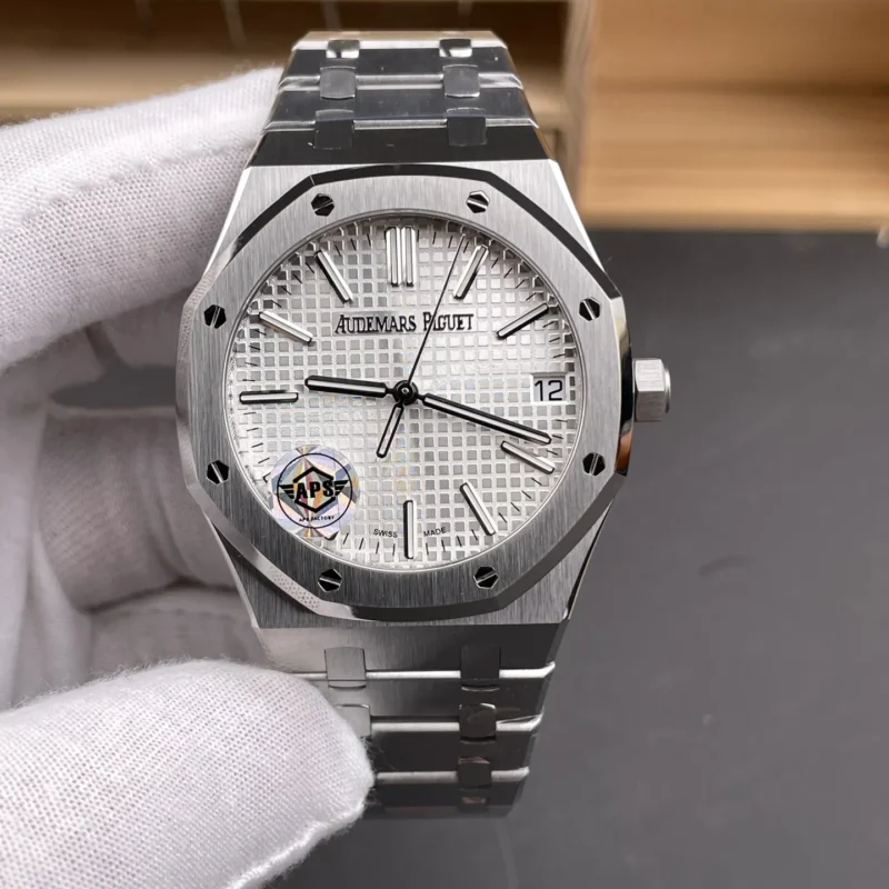 img01_0403_APS_爱彼_皇家橡树_15510_白盘_41mm_4302机芯.webp AP Royal Oak 15510 White Dial 41mm