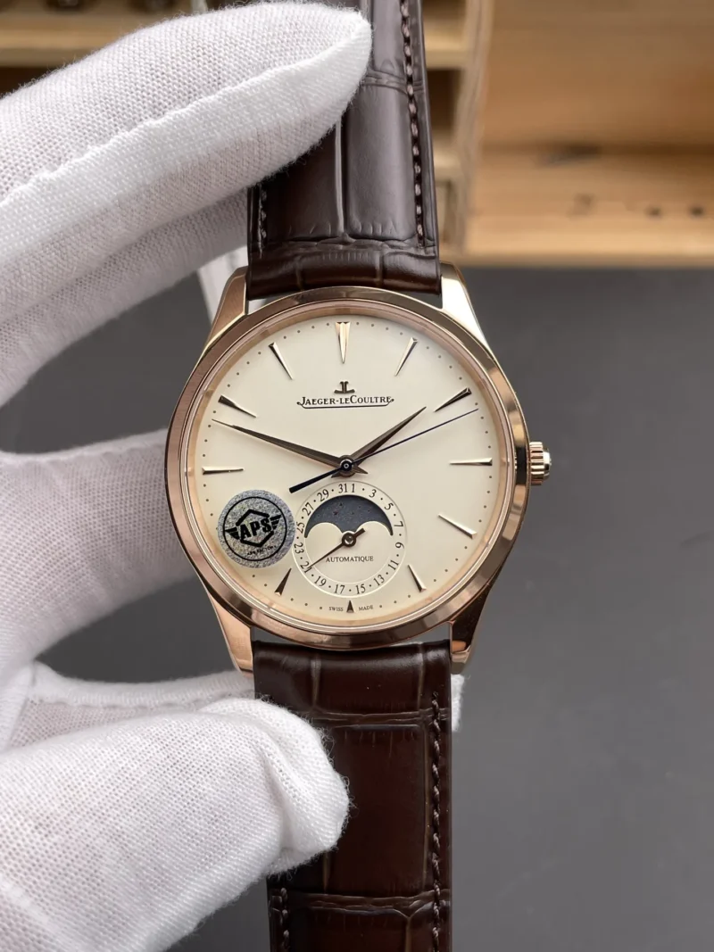 Jaeger-Le Coultre Master Rose Gold 39mm