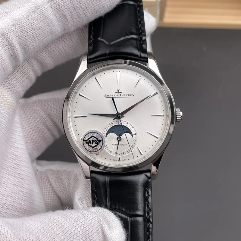img01_0494_APS_积家_大师系列_月相_新款_39mm_925机芯.webp Jaeger-Le Coultre Master Moon Phase 39mm