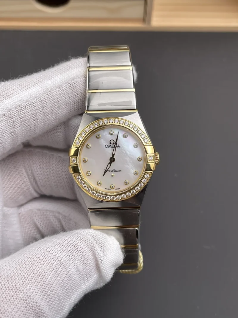 Omega Constellation Two-Tone Ladies 28mm