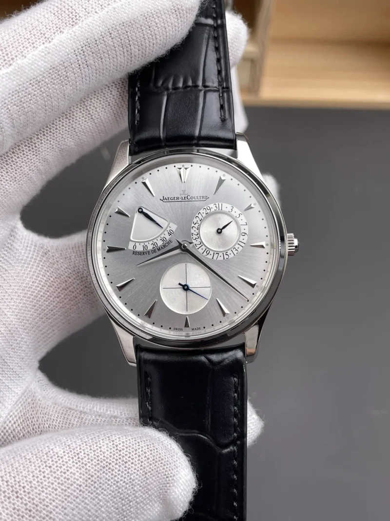 Jaeger-Le Coultre Master 39mm