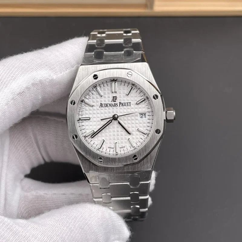 AP Royal Oak 77350 White Dial 34mm
