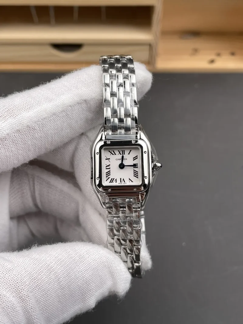 Cartier Panthere White Dial 19x25mm