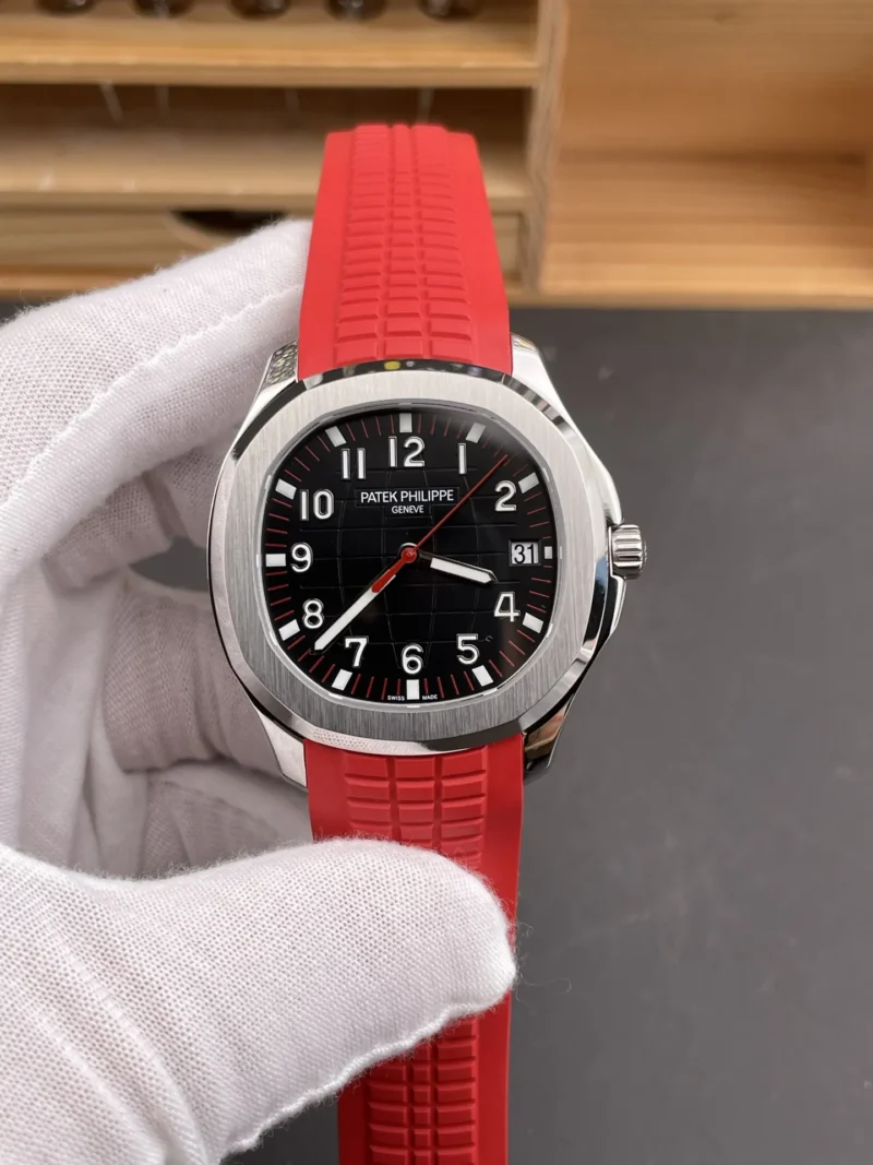 Patek Philippe Aquanaut 5167 A Black Dial 40mm
