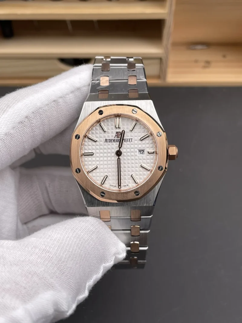 AP Royal Oak 67651 Rose Gold 33mm