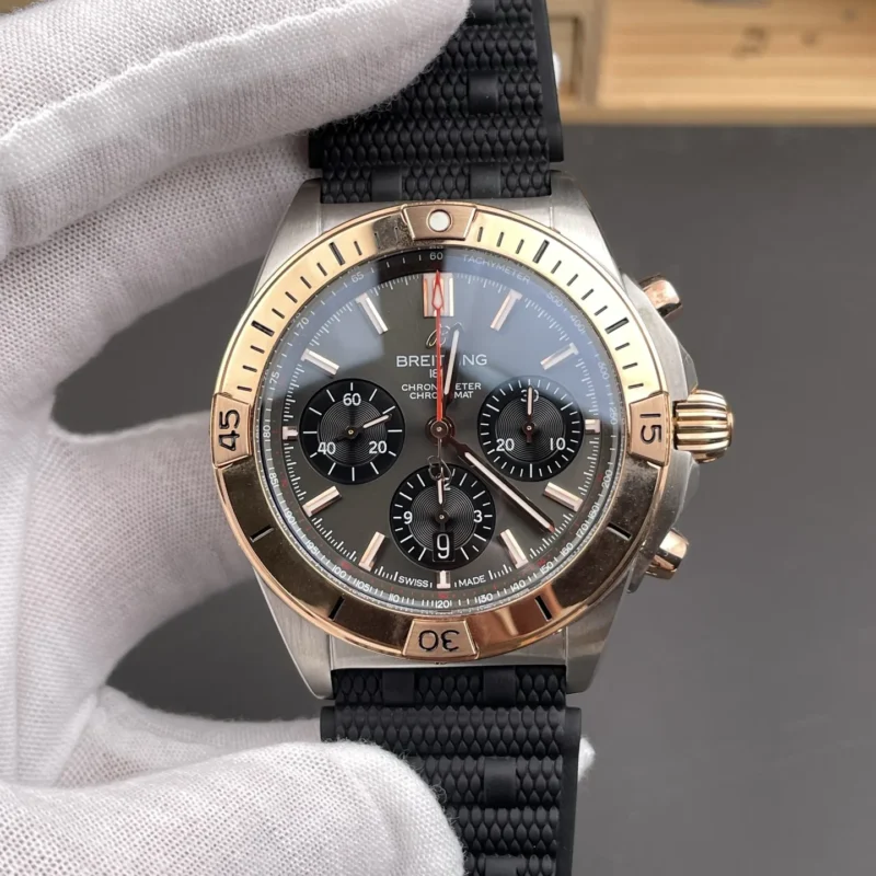 Breitling Chronomat B01rose gold Grey dial Rubber Strap 42mm