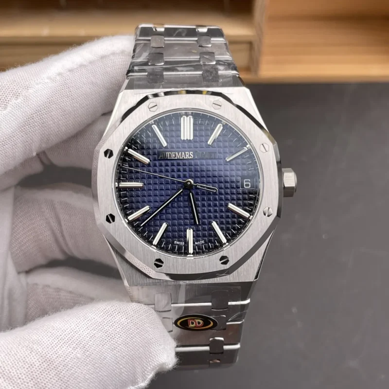 img01_0953_DDF_爱彼_皇家橡树_15510_烟熏蓝盘_41mm_4302机芯.webp AP Royal Oak 15510 Smoked Blue 41mm