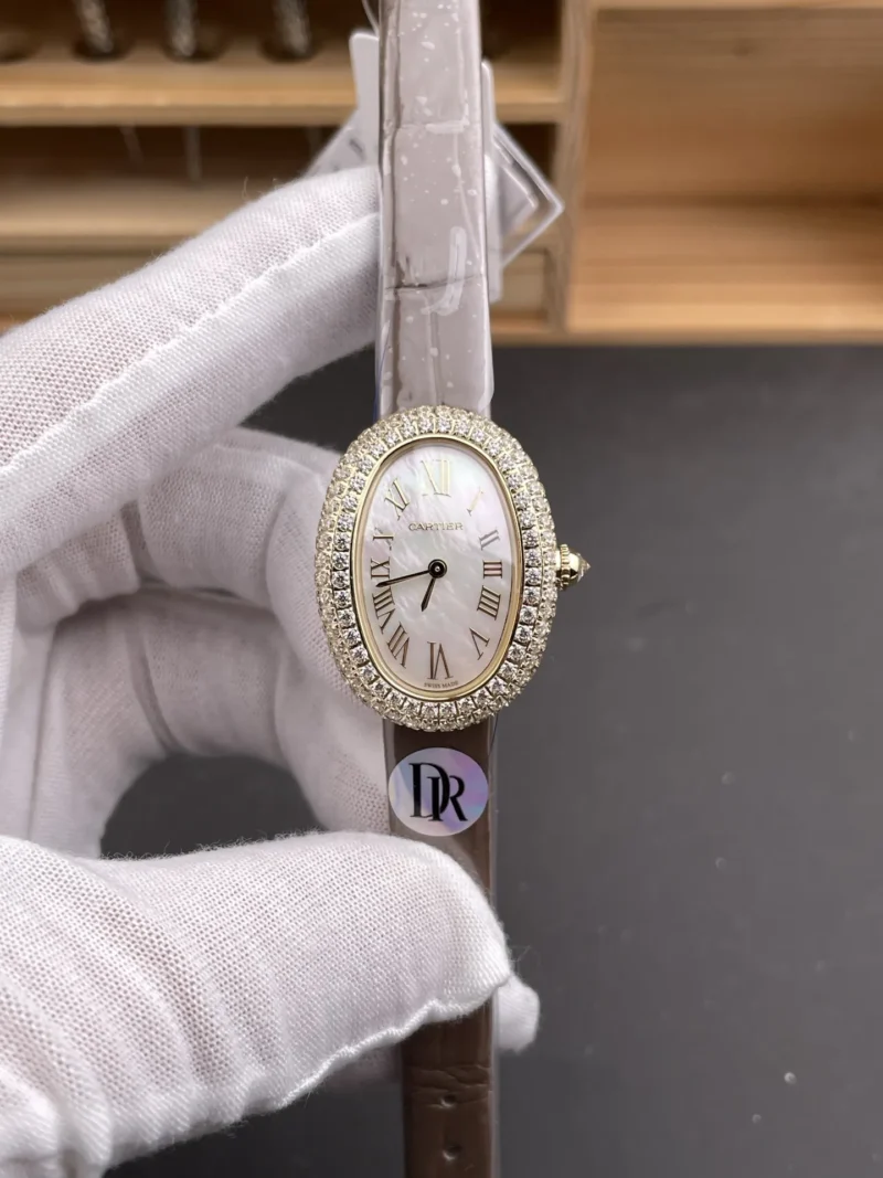 Cartier Baignoire Mother-of-Pearl Ladies 23x31mm