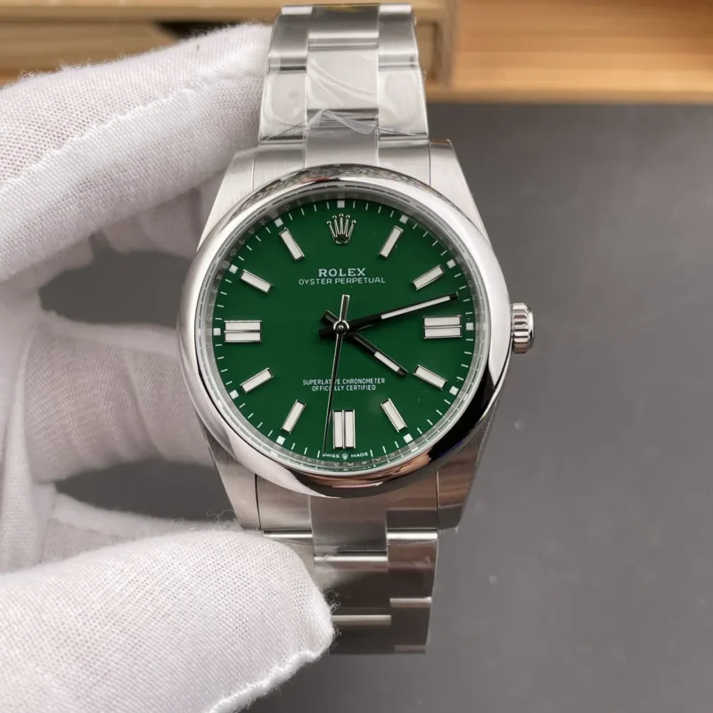 img01_1039_EWE_劳力士_蚝式恒动型_绿盘_41mm_3230机芯.webp Rolex Oyster Perpetual Green Dial 41mm