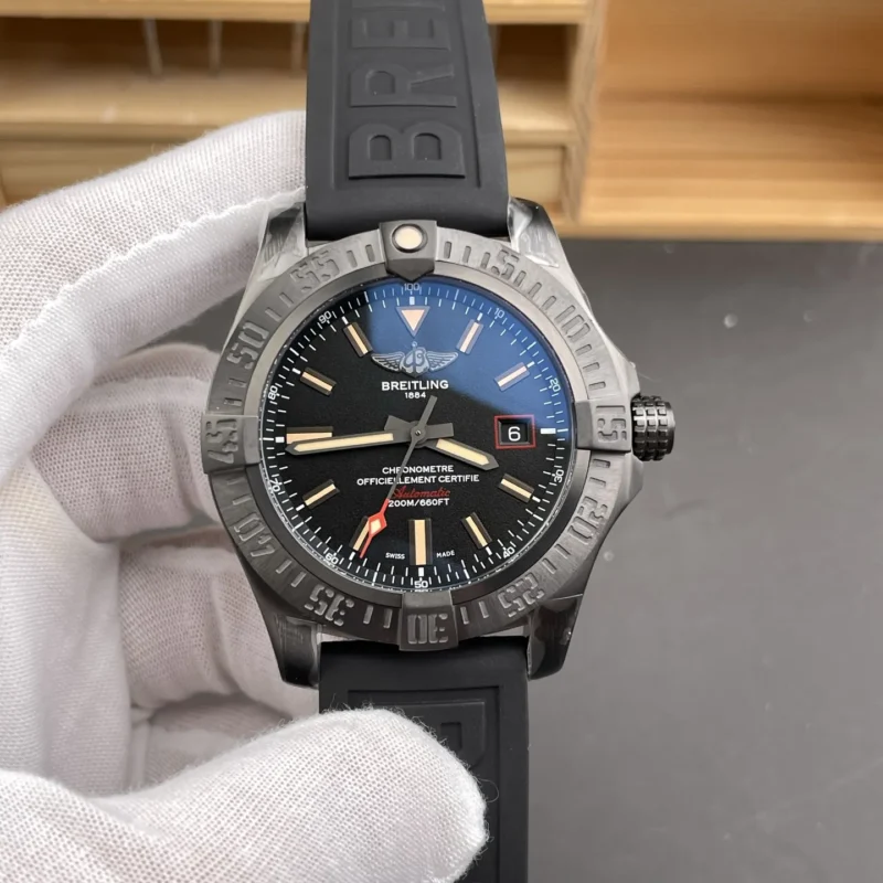 Breitling Avenger Black 44mm