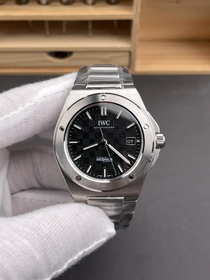 IWC Ingenieur Black Dial 40mm