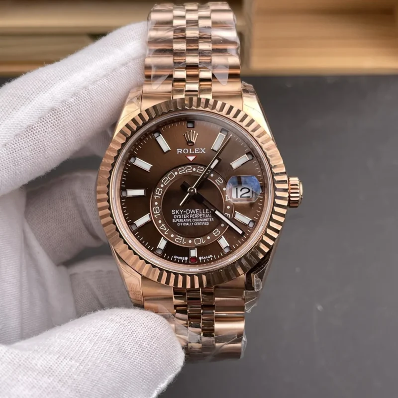 img01_1225_GS_劳力士_天行者纵航者_玫瑰金棕盘配重版_42mm_9002机芯.webp Rolex Sky-Dweller Rose Gold 42mm