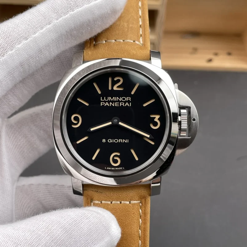 Panerai Luminor PAM00914 Black dial 44mm