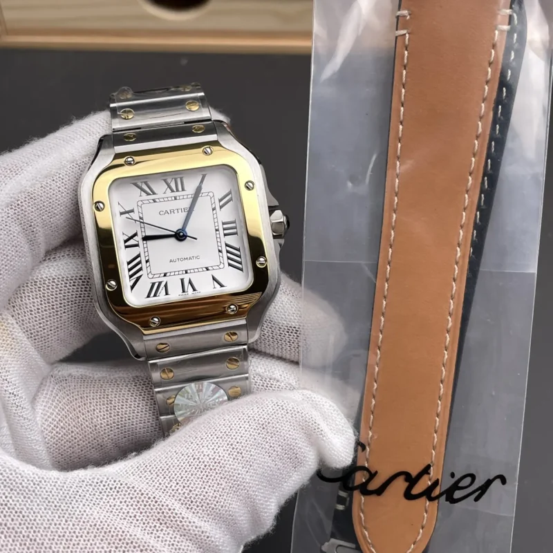 img01_1300_J12_卡地亚_山度士系列_间金款中号双表带女表_35.1mm_9015机芯.webp Cartier Santos Two-Tone 35.1mm