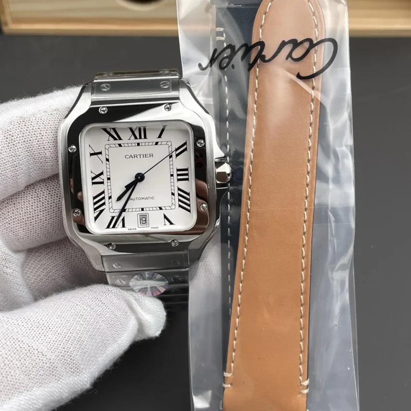 img01_1302_J12_卡地亚_山度士系列_大号双表带男表_39.8mm_9015机芯.webp Cartier Santos Large 39.8mm