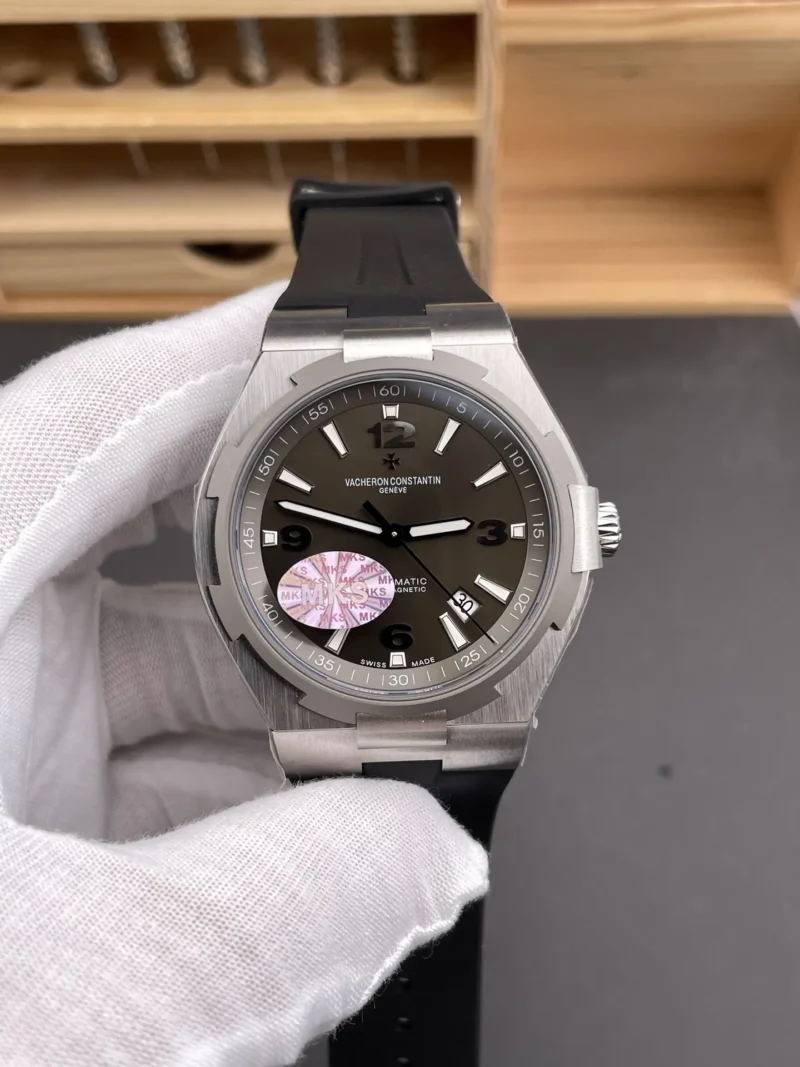 Vacheron Constantin Overseas Grey Dial 42mm