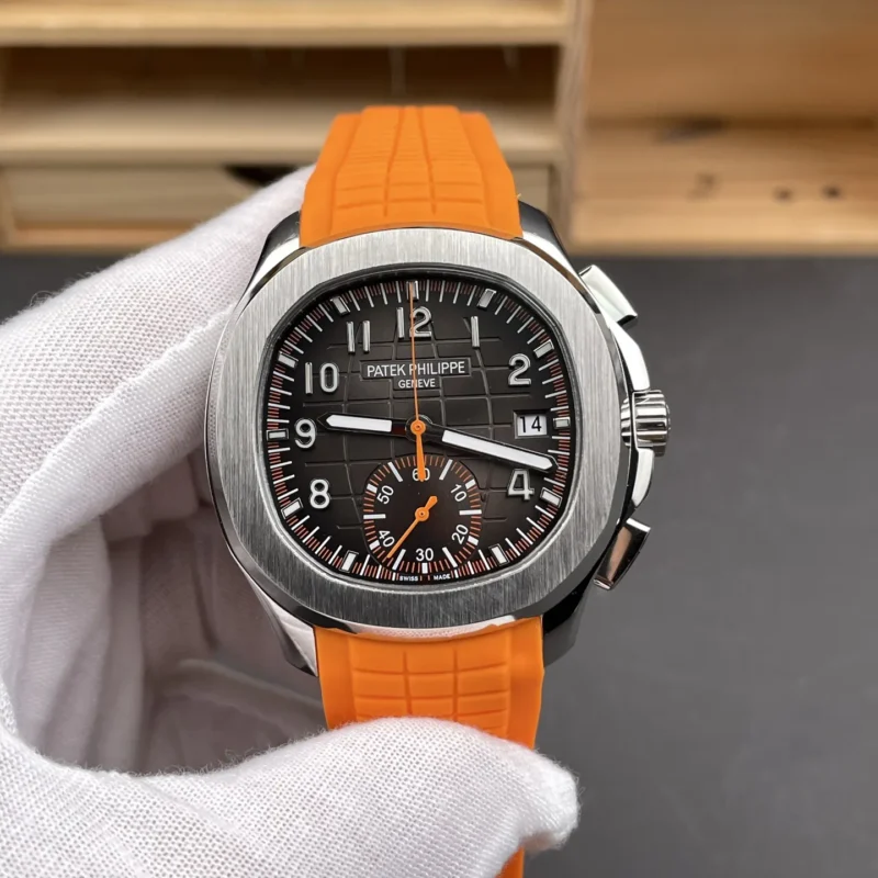 img01_1386_MMA_百达翡丽_手雷_5968双橙色带计时_42.2mm_7750机芯.webp Patek Philippe Aquanaut Chronograph 42.2mm