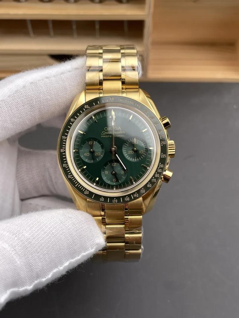 Omega Speedmaster Green 42mm