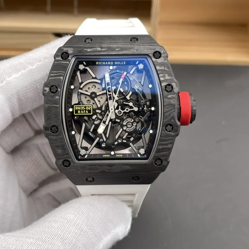 img01_1426_NEW新厂_理查德米勒_RM35-02_碳纤维红圈运动款_49.94x44.5mm_RMAL1机芯.webp Richard Mille RM Carbon Fiber Red Bezel 49.94x44.5mm