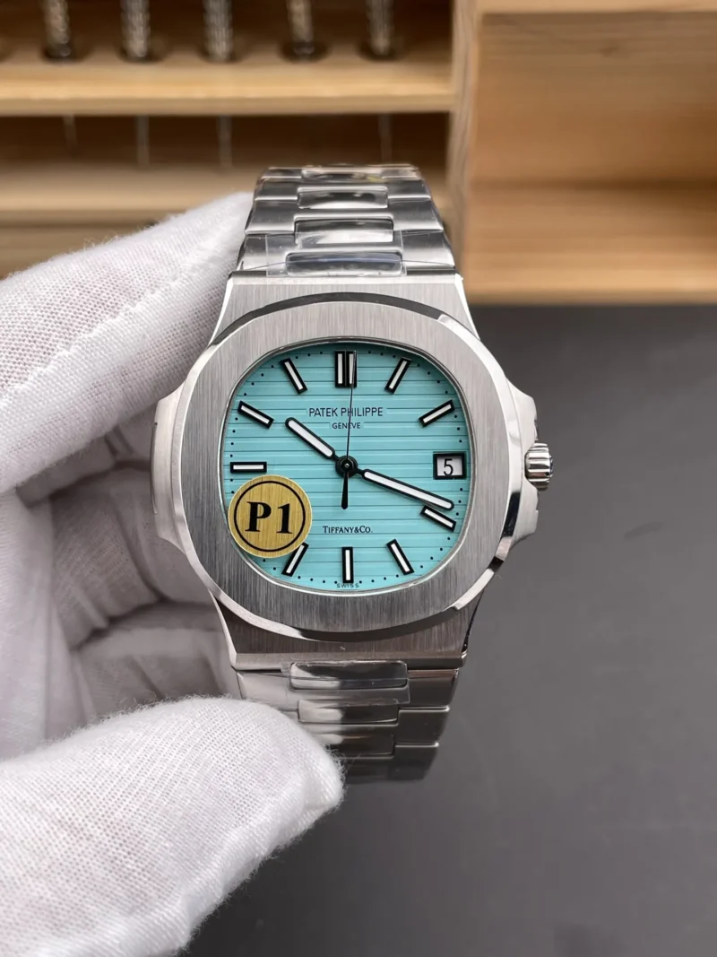 Patek Philippe Nautilus Tiffany Blue 40mm