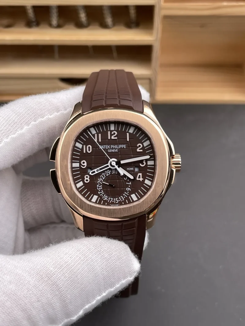 Patek Philippe Aquanaut Rose Gold 40.8mm