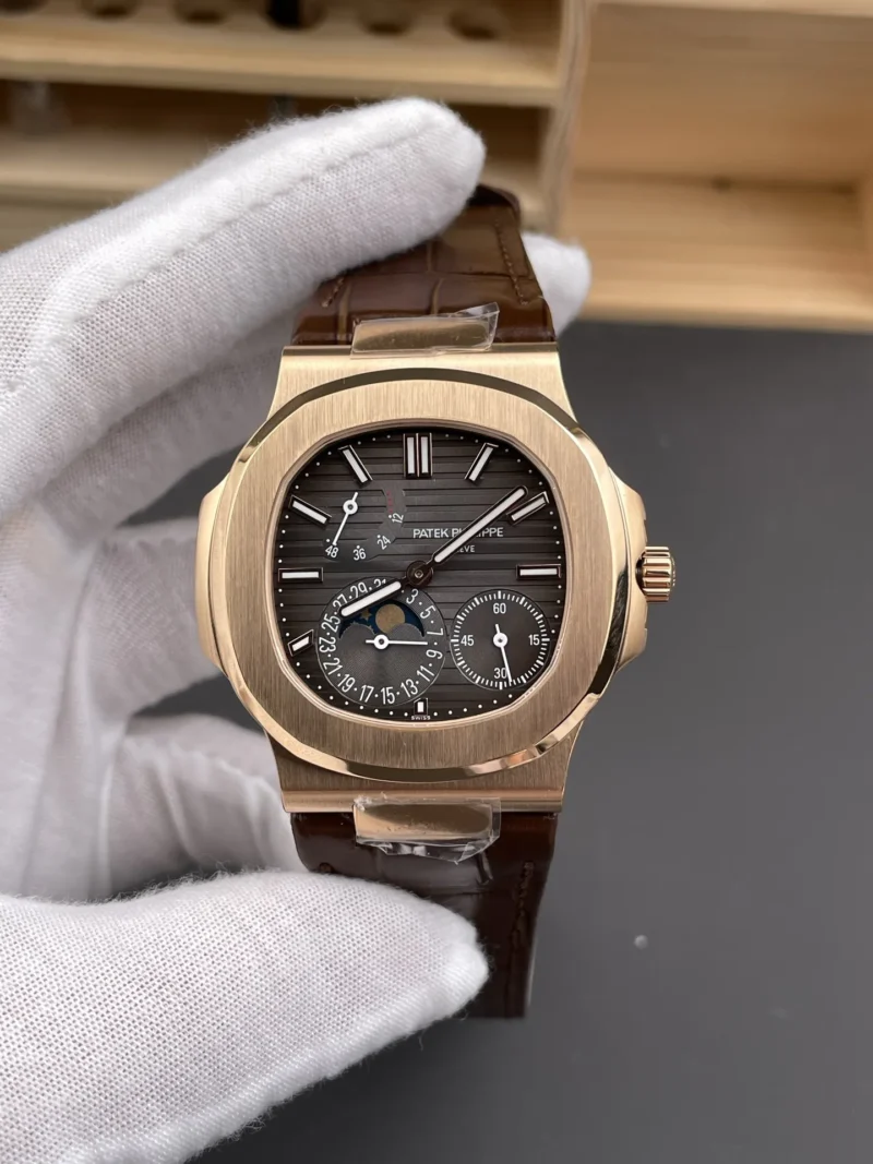 Patek Philippe Nautilus Rose Gold 40mm