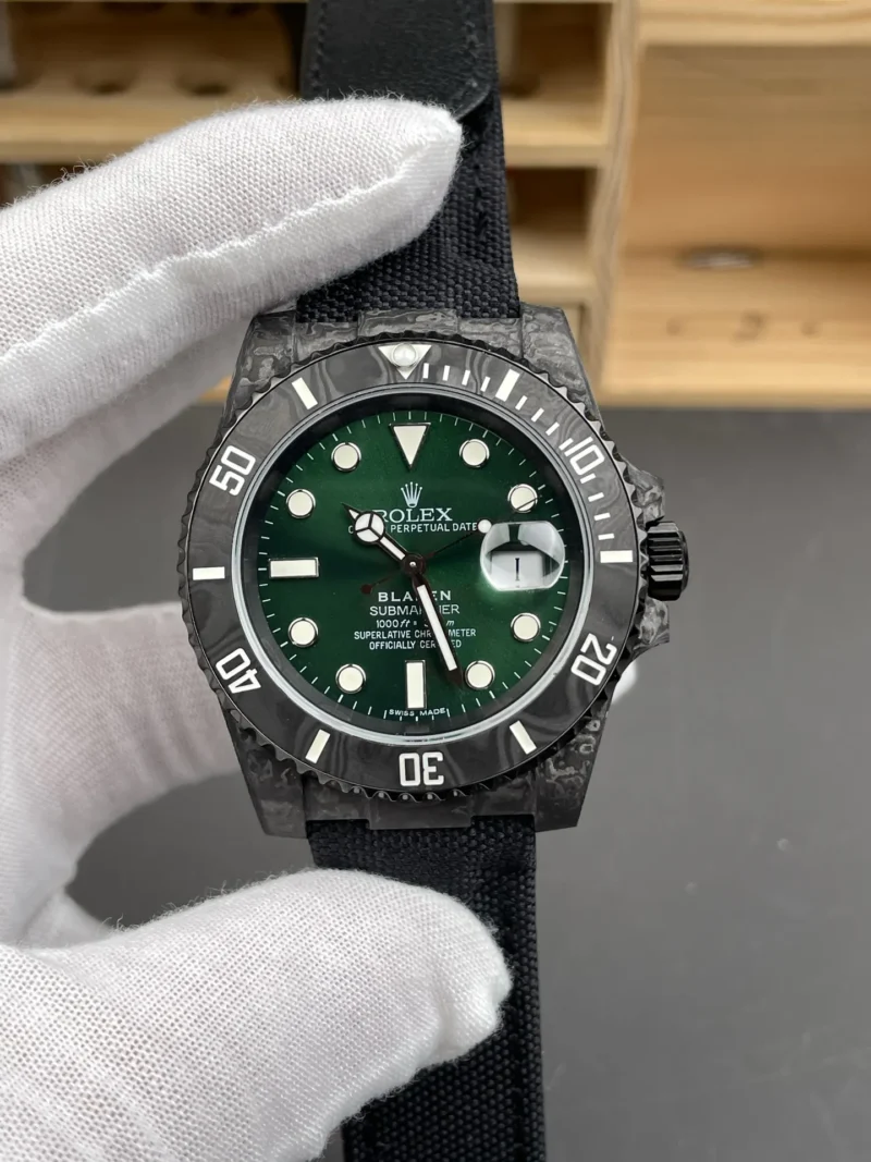 Rolex Submariner Green 40mm