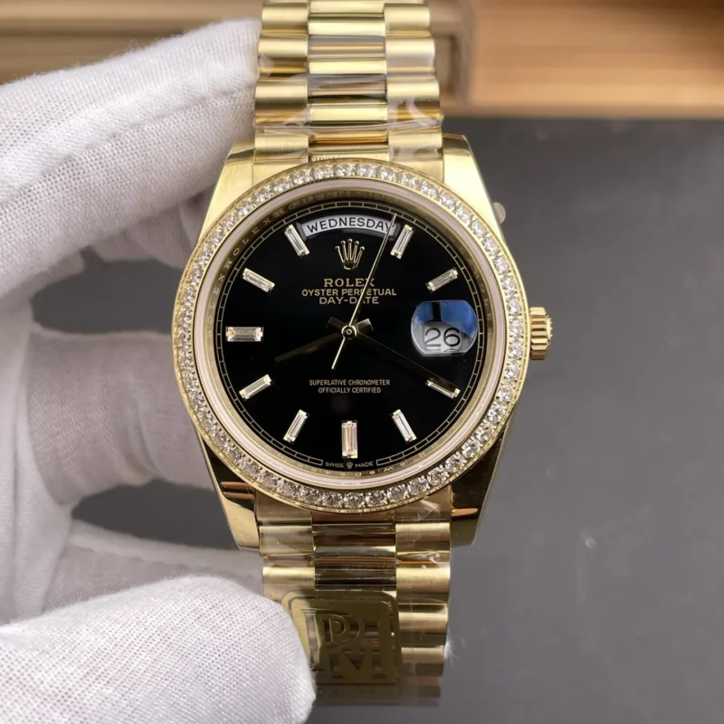 img01_1535_PPM_劳力士_星期日志_DD_钻圈黑冰糖_40mm_3255机芯.webp Rolex Day-Date Black Baguette Diamond 40mm