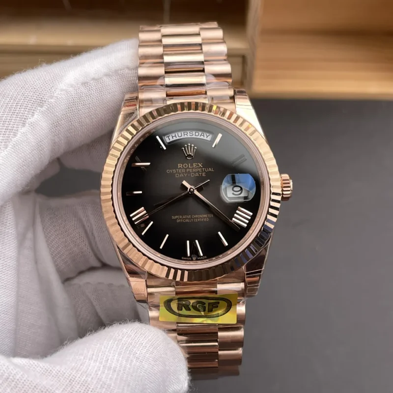 img01_1636_RG_劳力士_星期日志_DD_烟熏灰_40mm_3255机芯.webp Rolex Day-Date Smoked Grey 40mm
