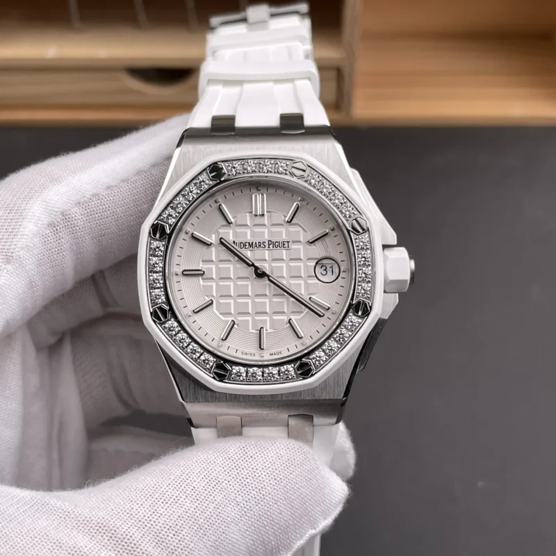 AP Royal Oak 67540 Diamond Bezel 37mm
