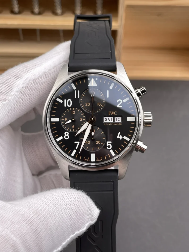 IWC Pilot Exhibition Caseback 41mm